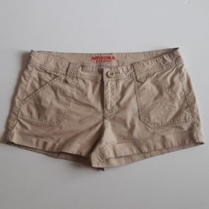 Arizona | Cuffed Hem Shorts